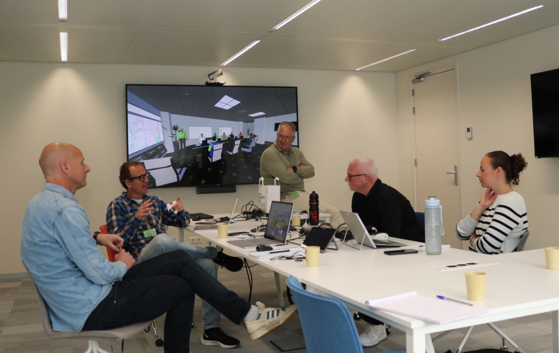 Sebastien begint de oefening met een korte introductie